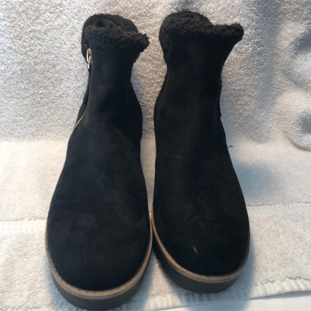Bandolino Women's Black Suede Ankle‎ Boots With Faux Fur Lining & Side Zipper